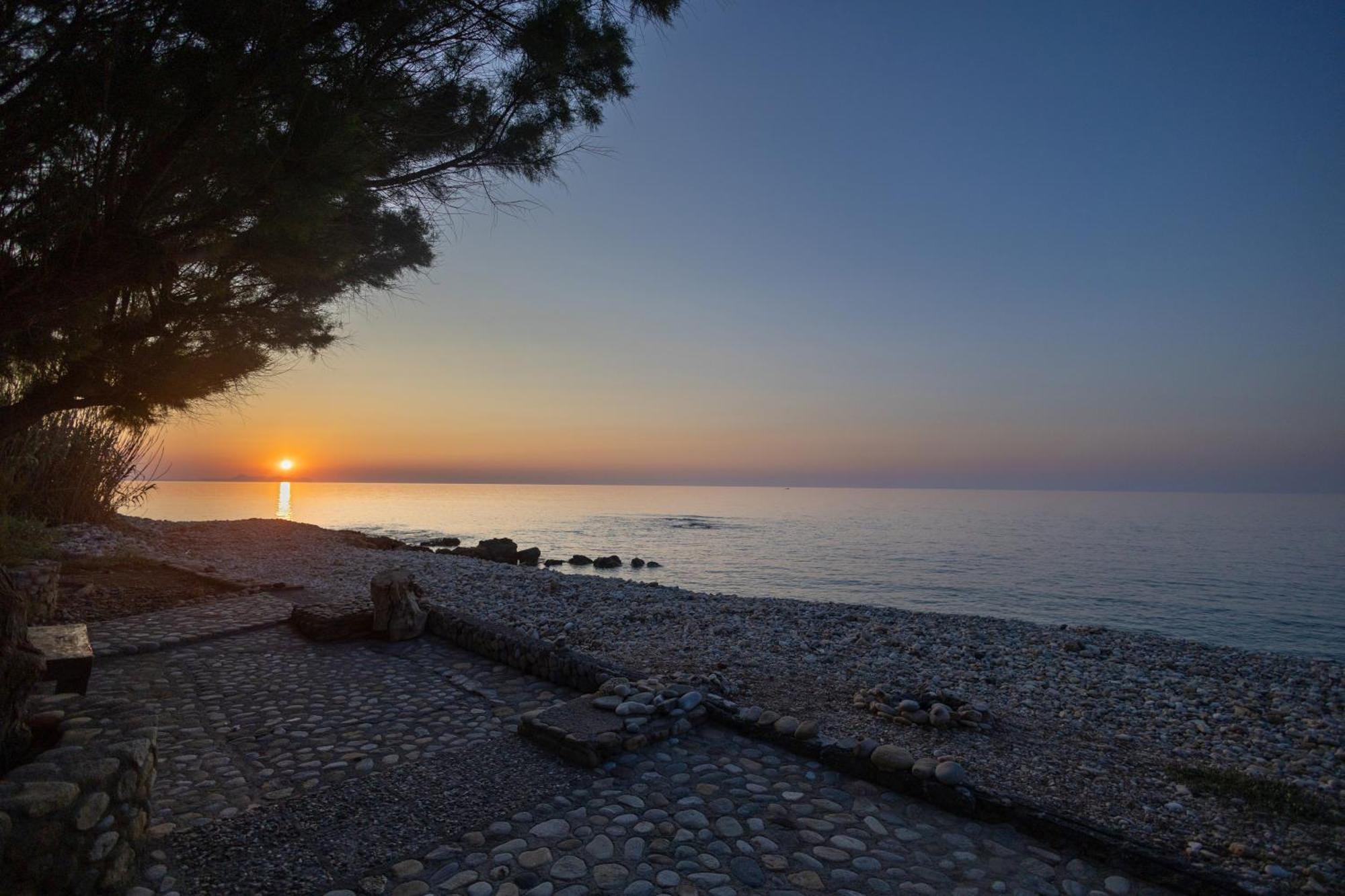 Villa Thalassa Stavromenos Beach Magnisía Exterior foto